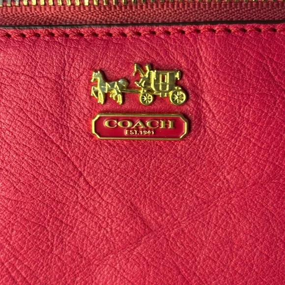 Coach Madison Slim Leather Wristlet - Picture 5 of 8